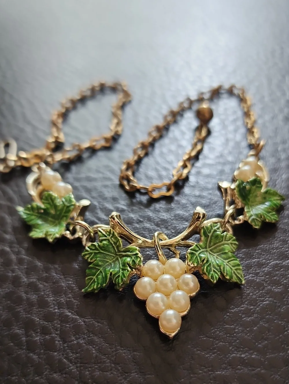 VTG Pearl Grape Cluster Necklace with Green Enamel Leaves